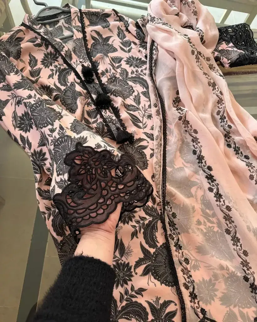Floral Print 02 - Image 2